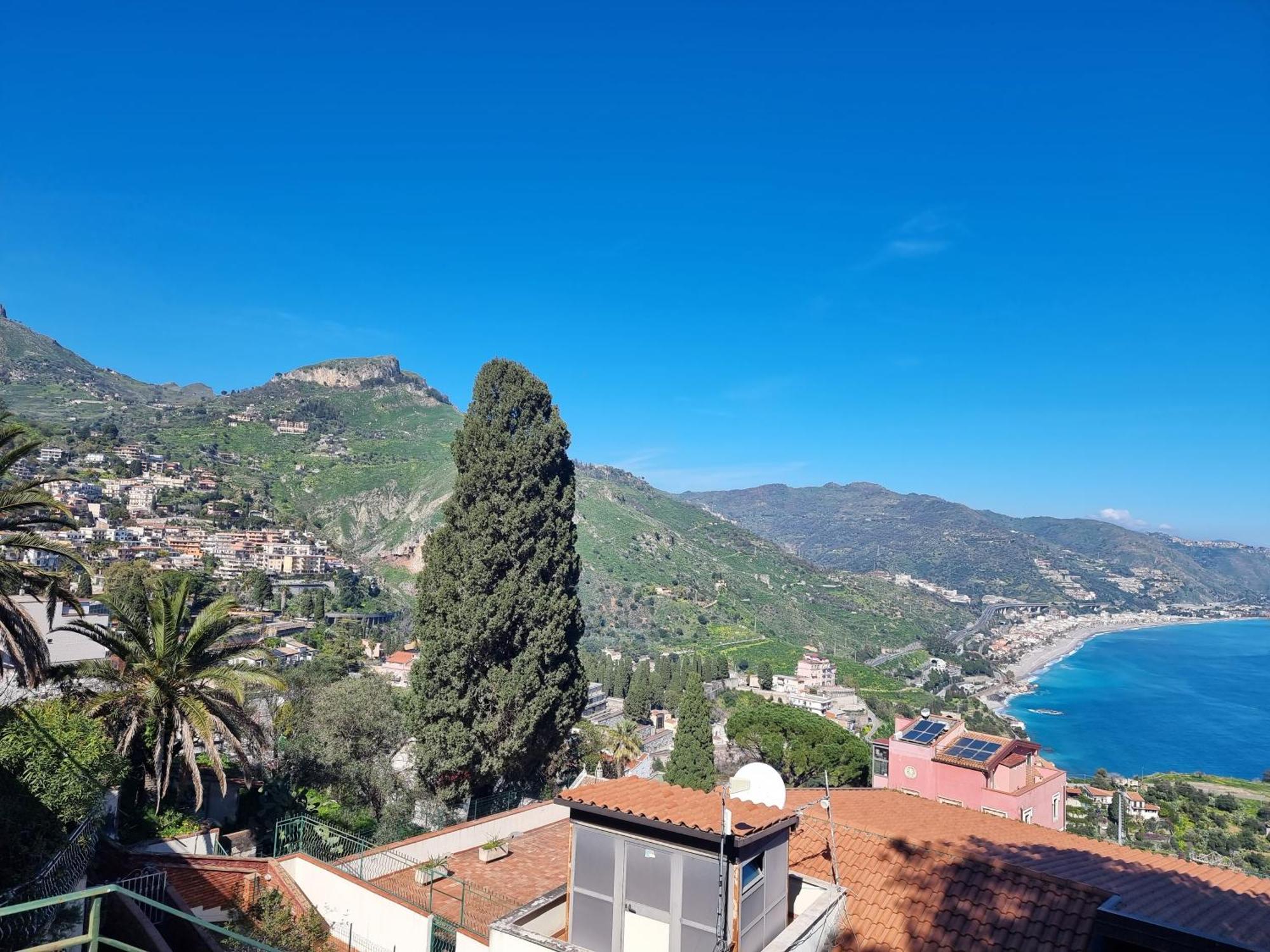 Borgo Di Taormina Apartments By Holiday World Gaggi Eksteriør billede